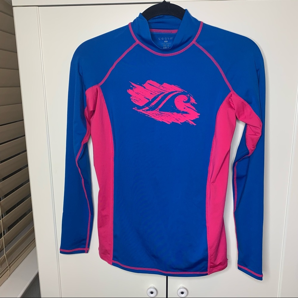 Women’s Tesla Long-Sleeved Athletic Running Shirt